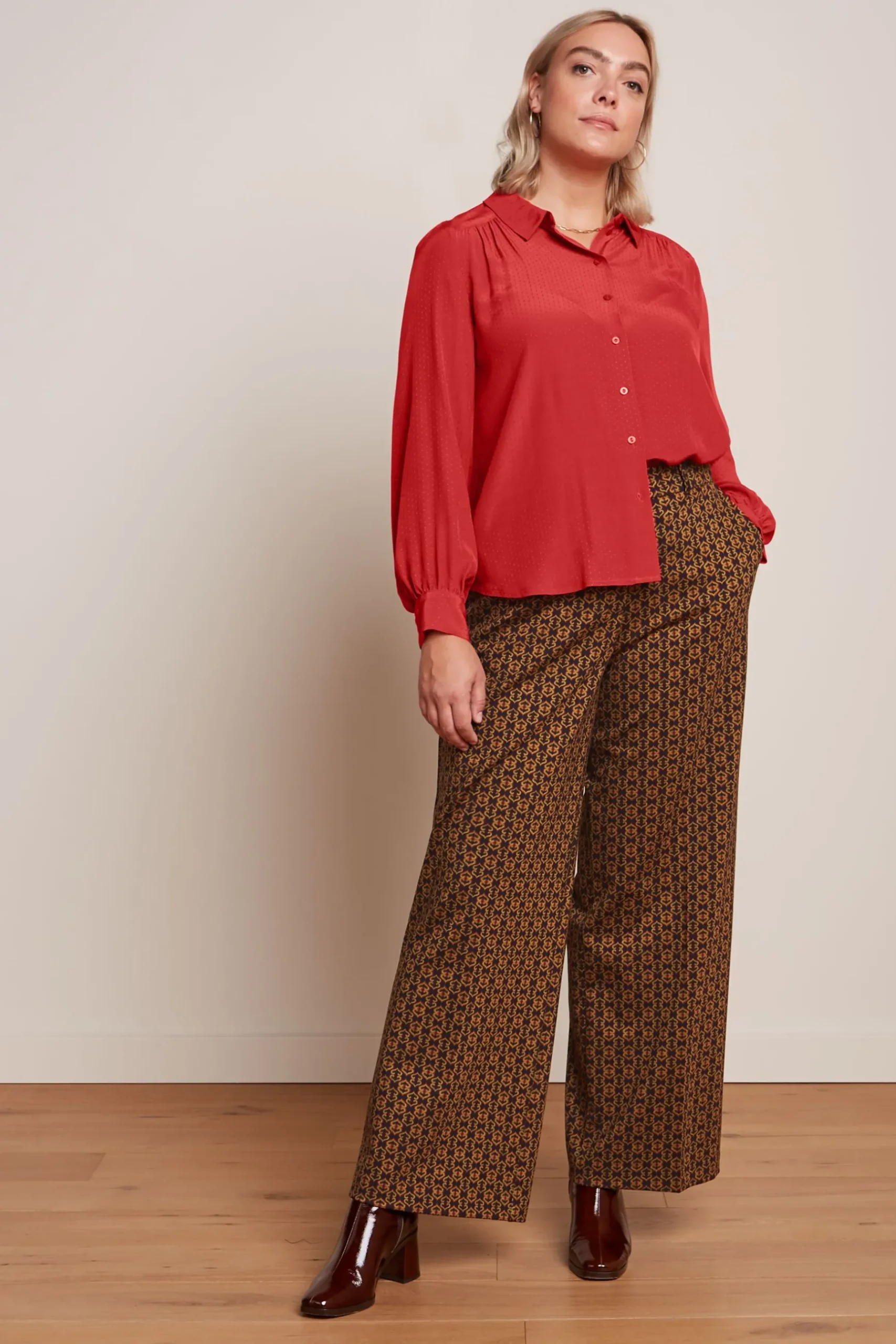 carina_blouse_sista_1-1.webp DAMES King Louie Carina Blouse Sista