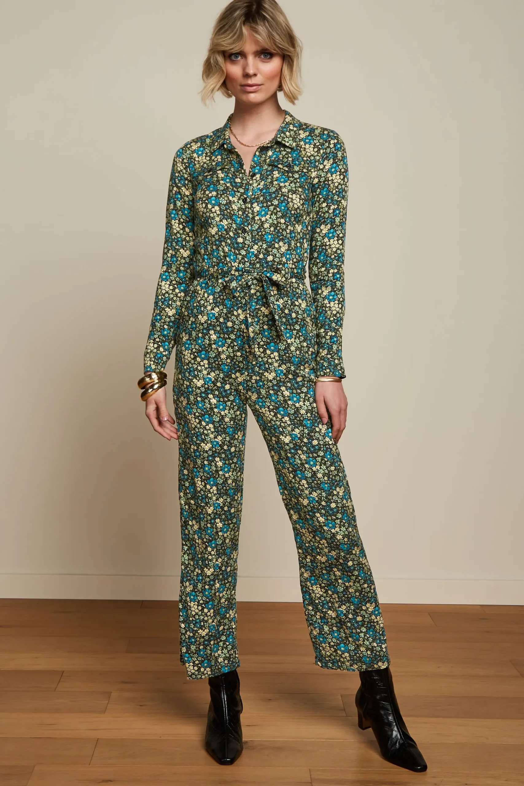 rosie_jumpsuit_la_sarre_1.webp DAMES King Louie Rosie Jumpsuit La Sarre